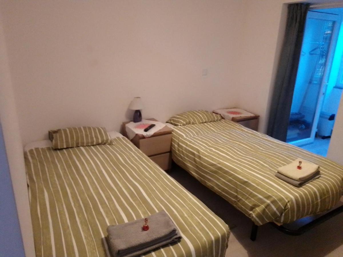 קורויוס Guesthouse Marialva Park מראה חיצוני תמונה